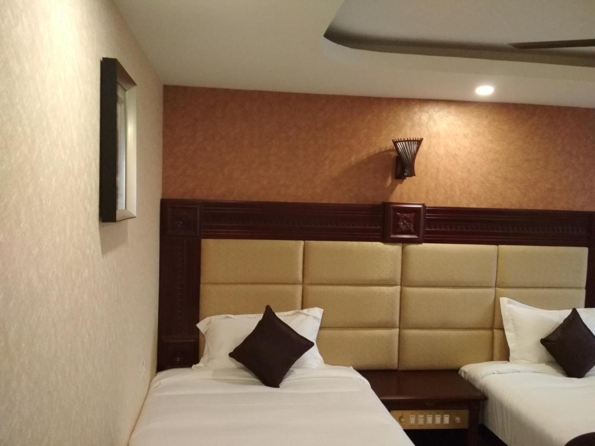 RB GRAND RESIDENCY - Housity