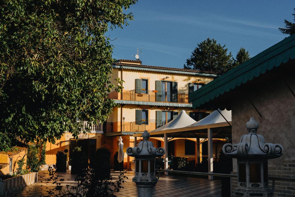 Hotel La Valle dell'Aquila - Housity