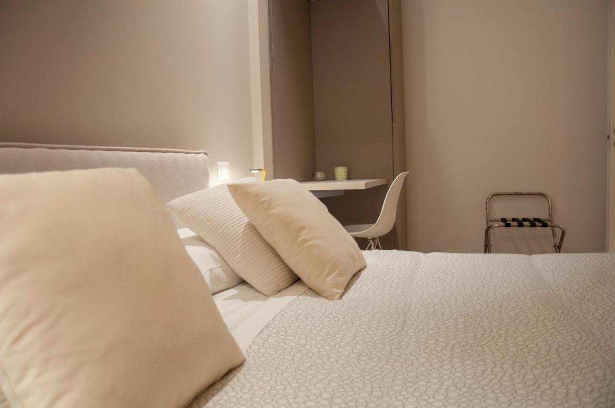 NICOLA'S APARTMENTS - Housity