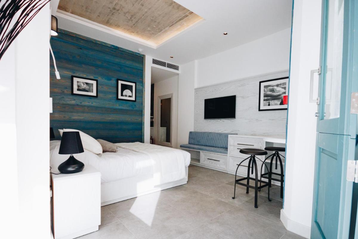 Valletta Collection - Ordinance Suites - Housity