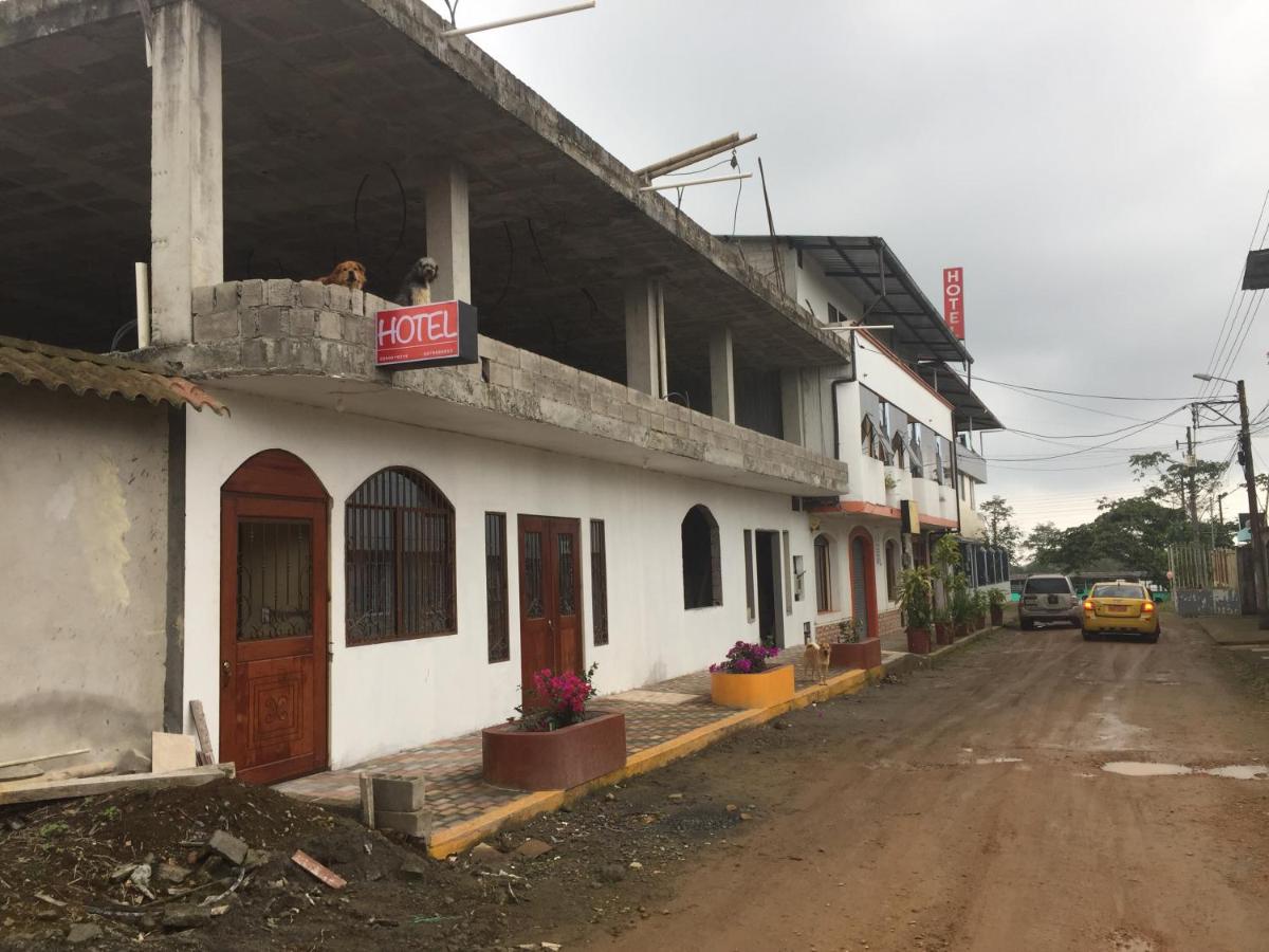 Hotel Flor Del Campo - Housity