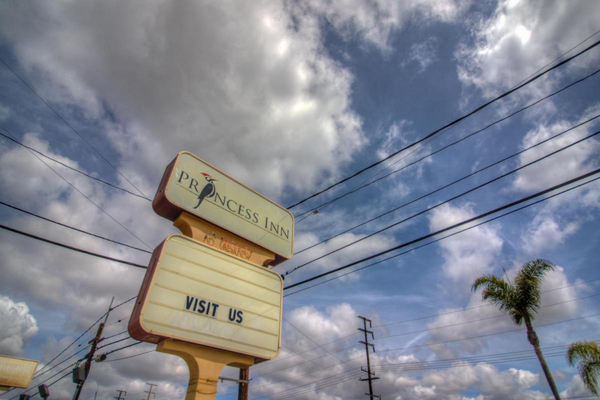 Princess Inn - Housity