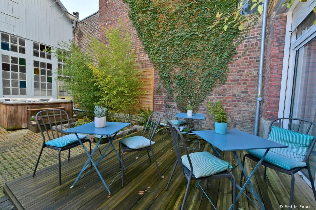 Chambres d'hotes Les Nuits Pastel - Housity