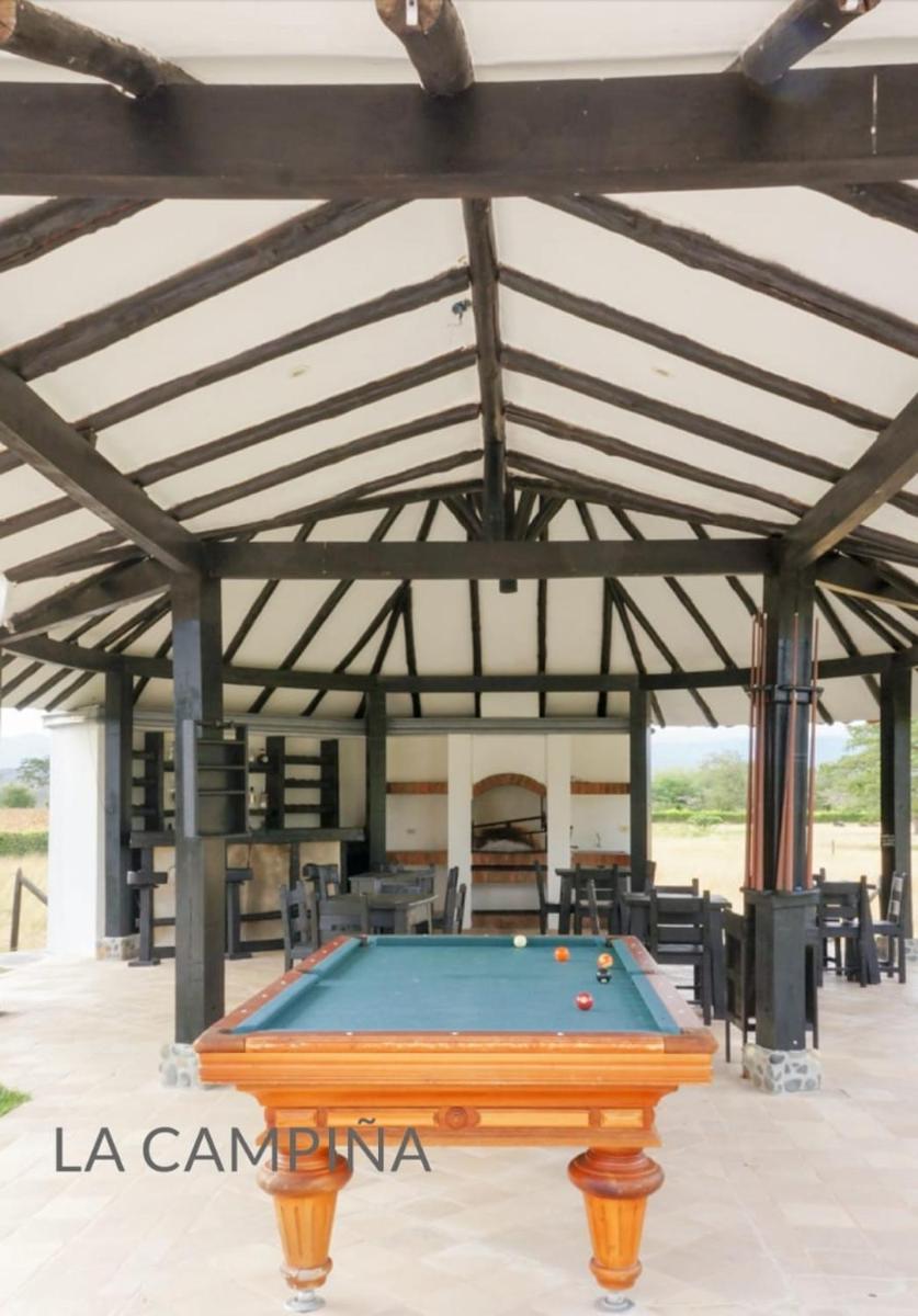 CASA CAMPESTRE LA CAMPIÑA ESPACIO COMPLETO-desayuno a pareja-Valle del Cauca - Housity