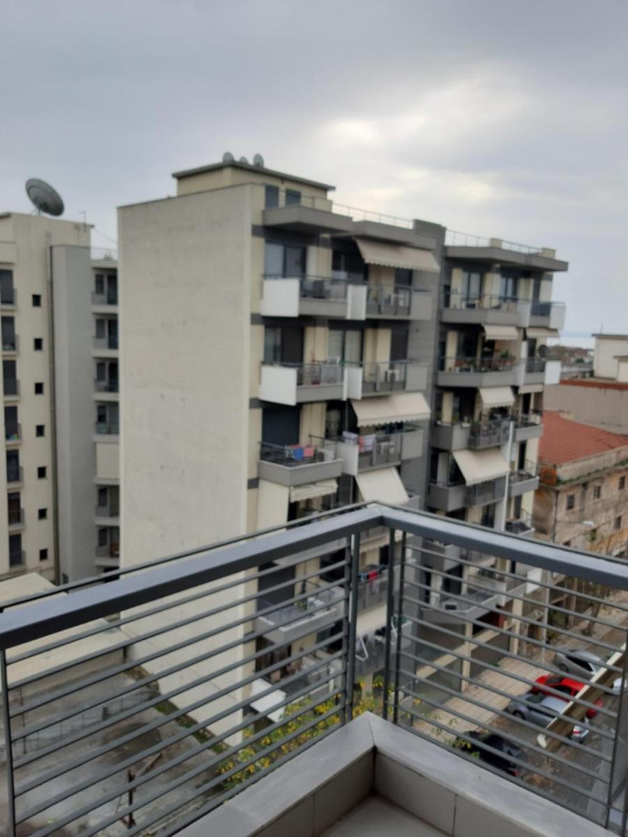 Kosmos Service Apartment OPEN VIEW 1 - Housity