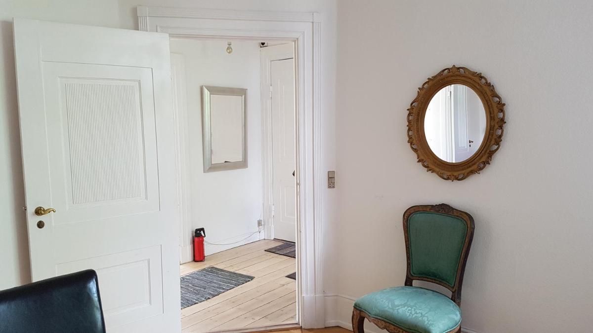 Suitetrails - Aaboulevard Apartment