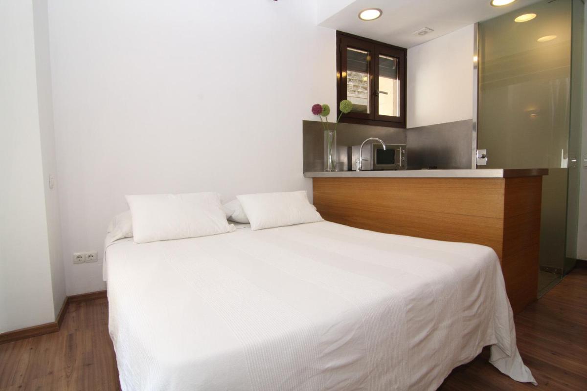 BCN2STAY Apartments - Housity