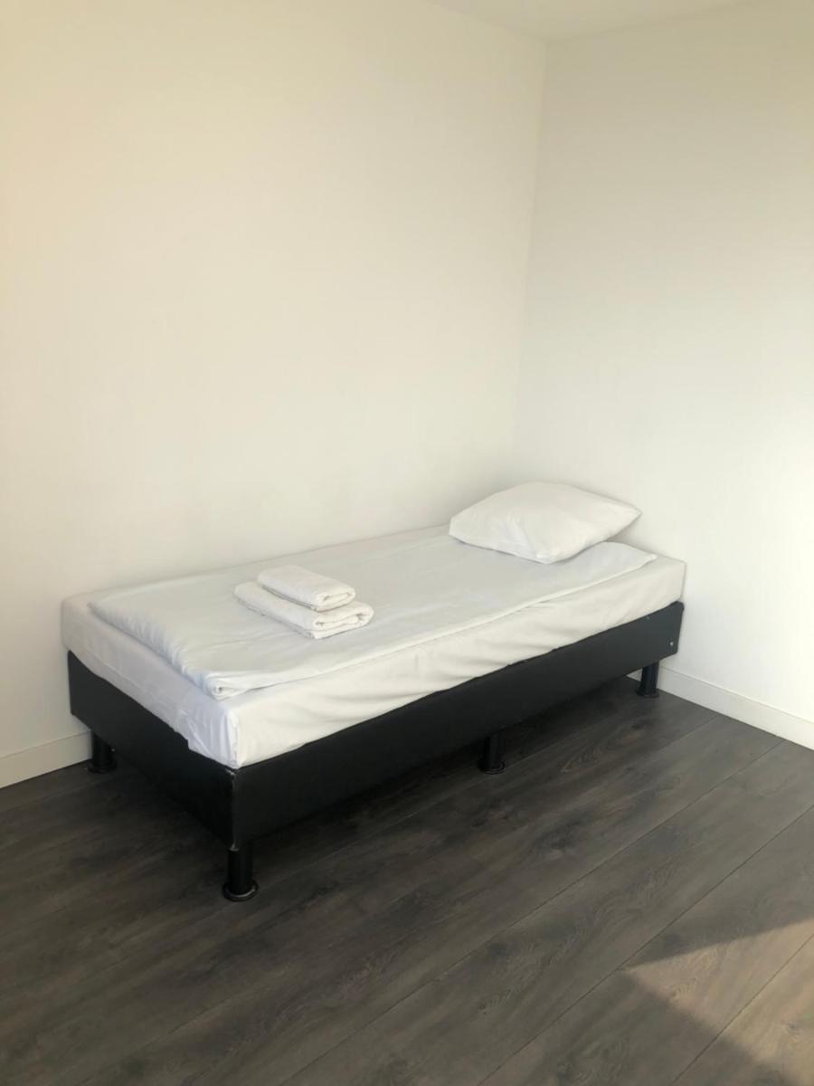 Suitetrails - White Moon Apartment