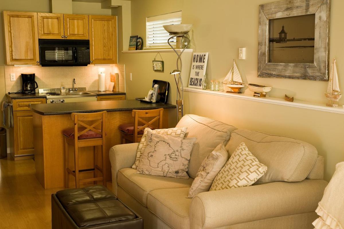 Inlet Beach House B&B - Housity