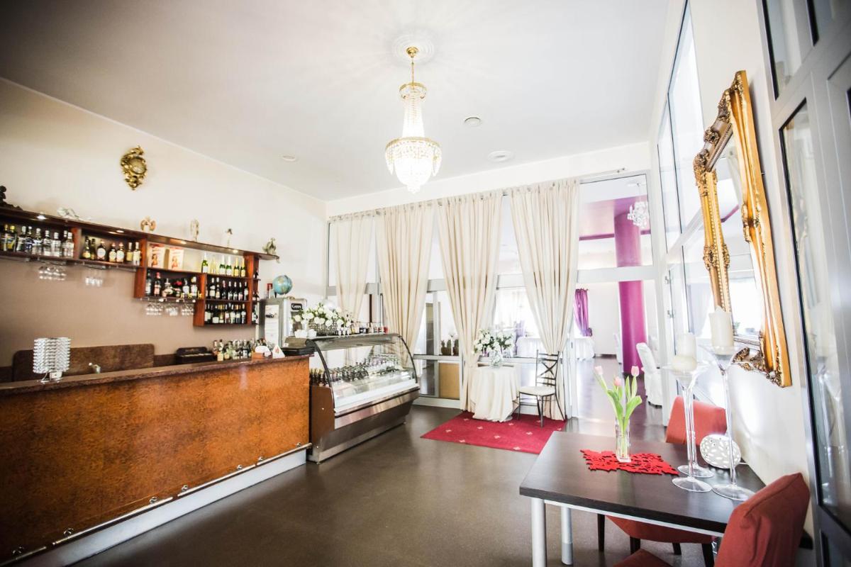 Orion Hotel Parczew - Housity