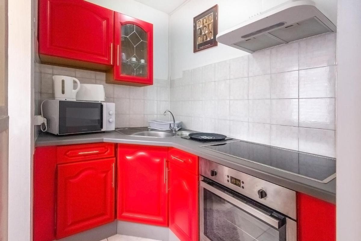 Philibert - T2 meublé en centre ville de Saint-Denis - Housity