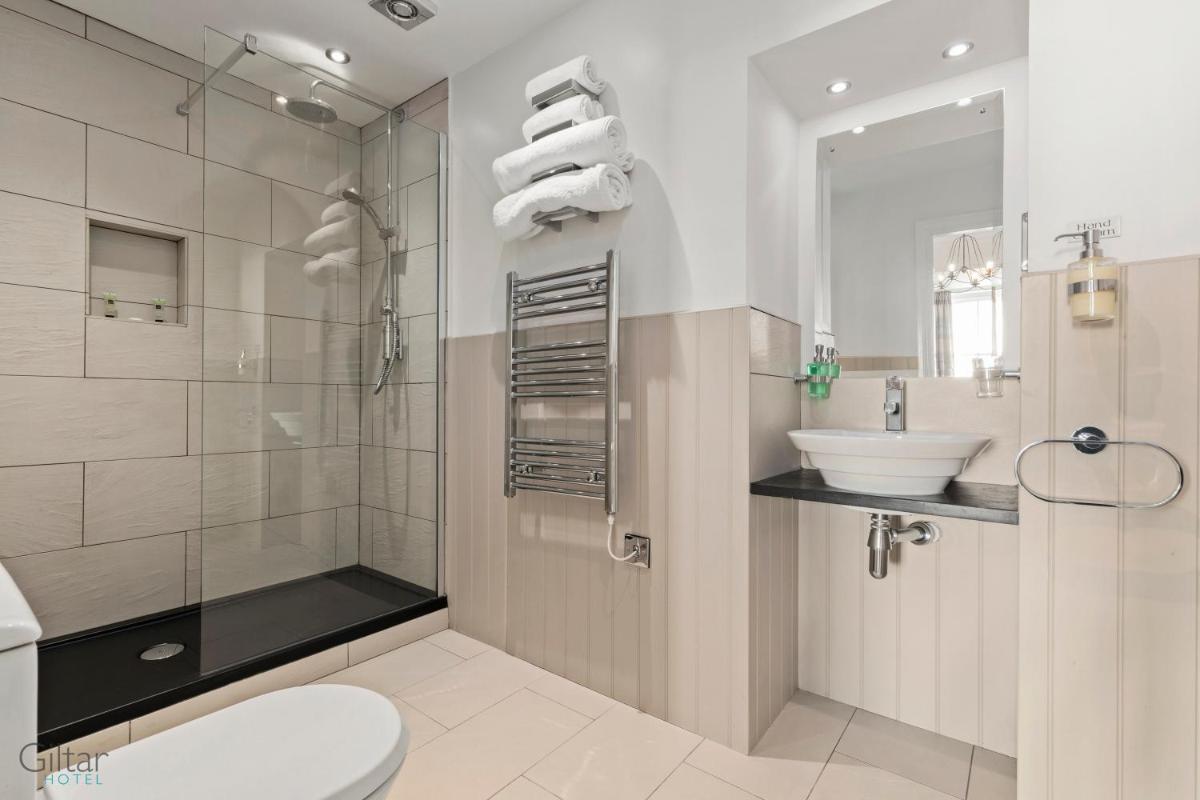 Giltar Hotel - Housity