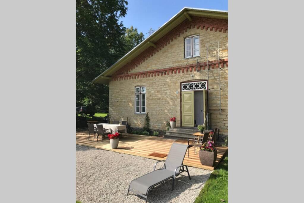 Park Villa Pärnu with sauna - Housity