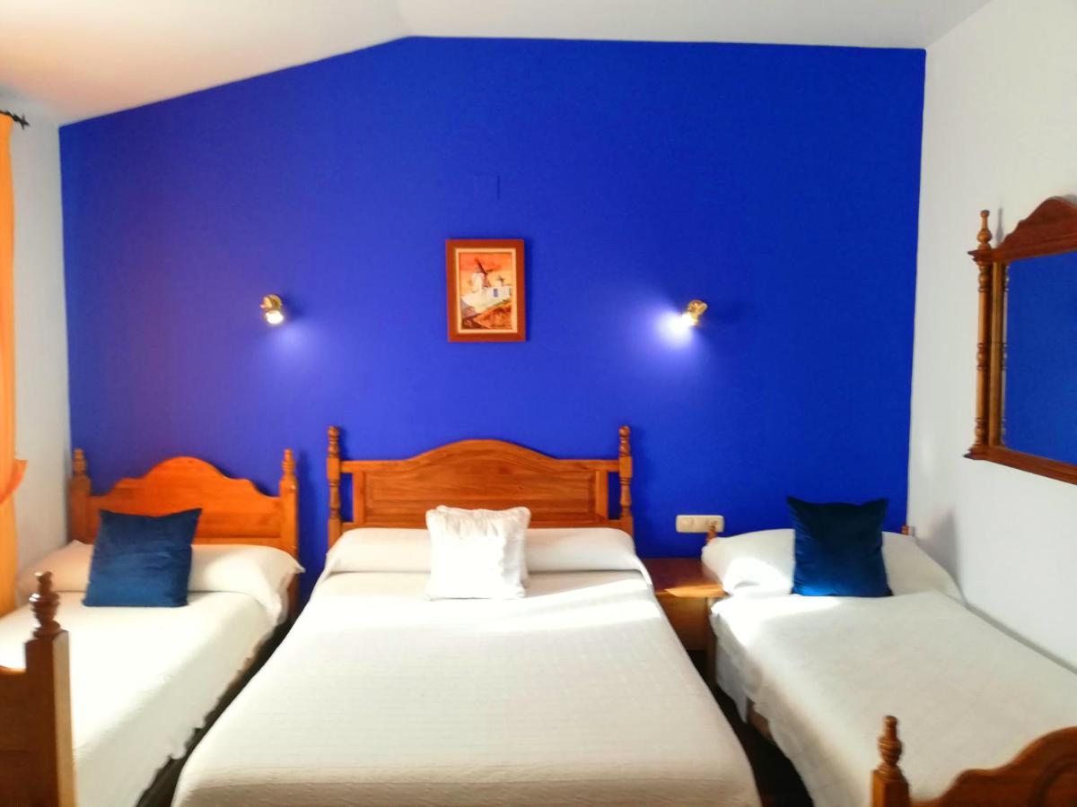 Hostal Restaurante Ego's - Housity