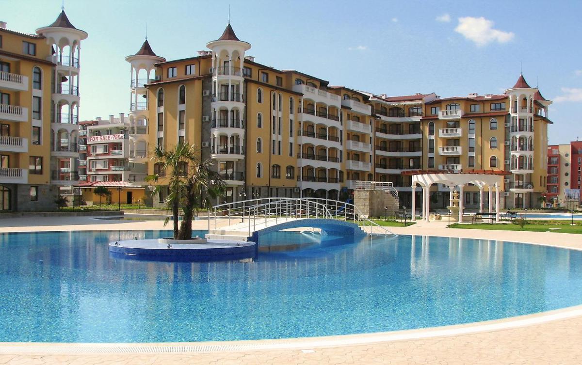 Royal Sun Apartments - Housity