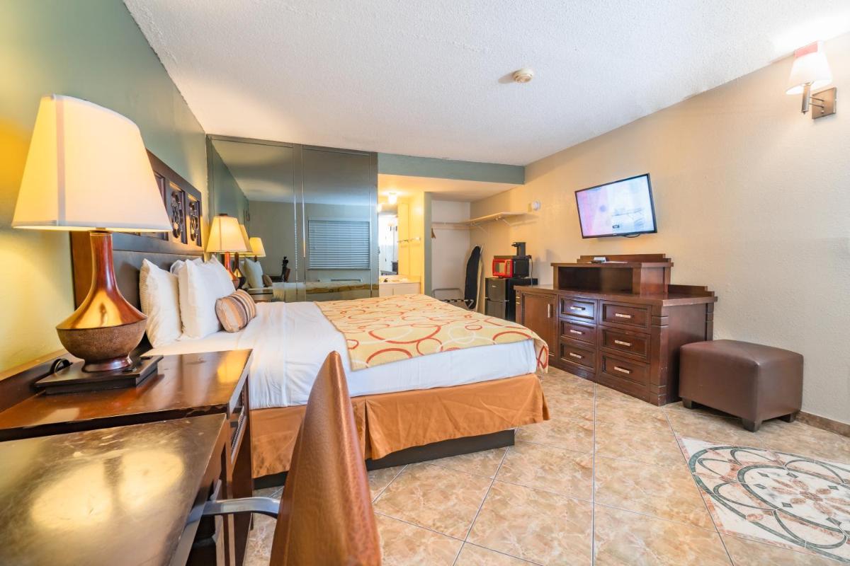 Sevilla Inn Kissimmee- Near Disney - Housity