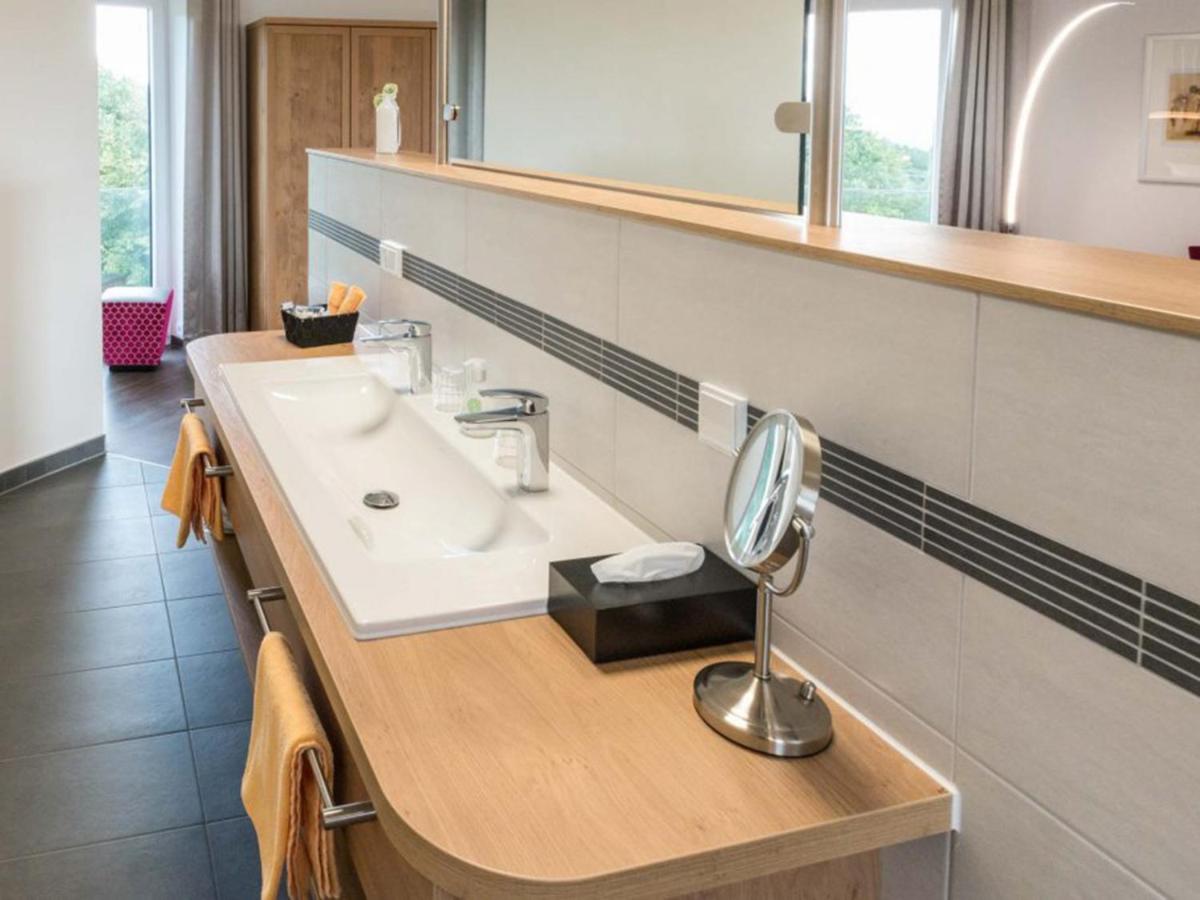 Hotel & Golfrestaurant Gut Wissmannshof - Housity