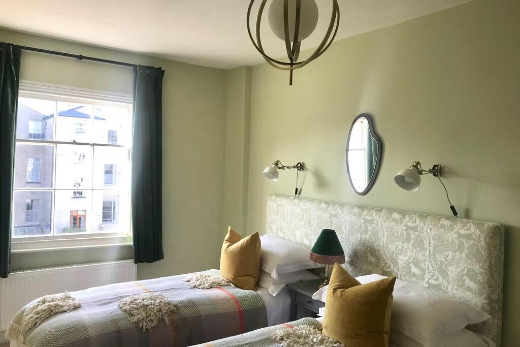 The Terrace - Housity