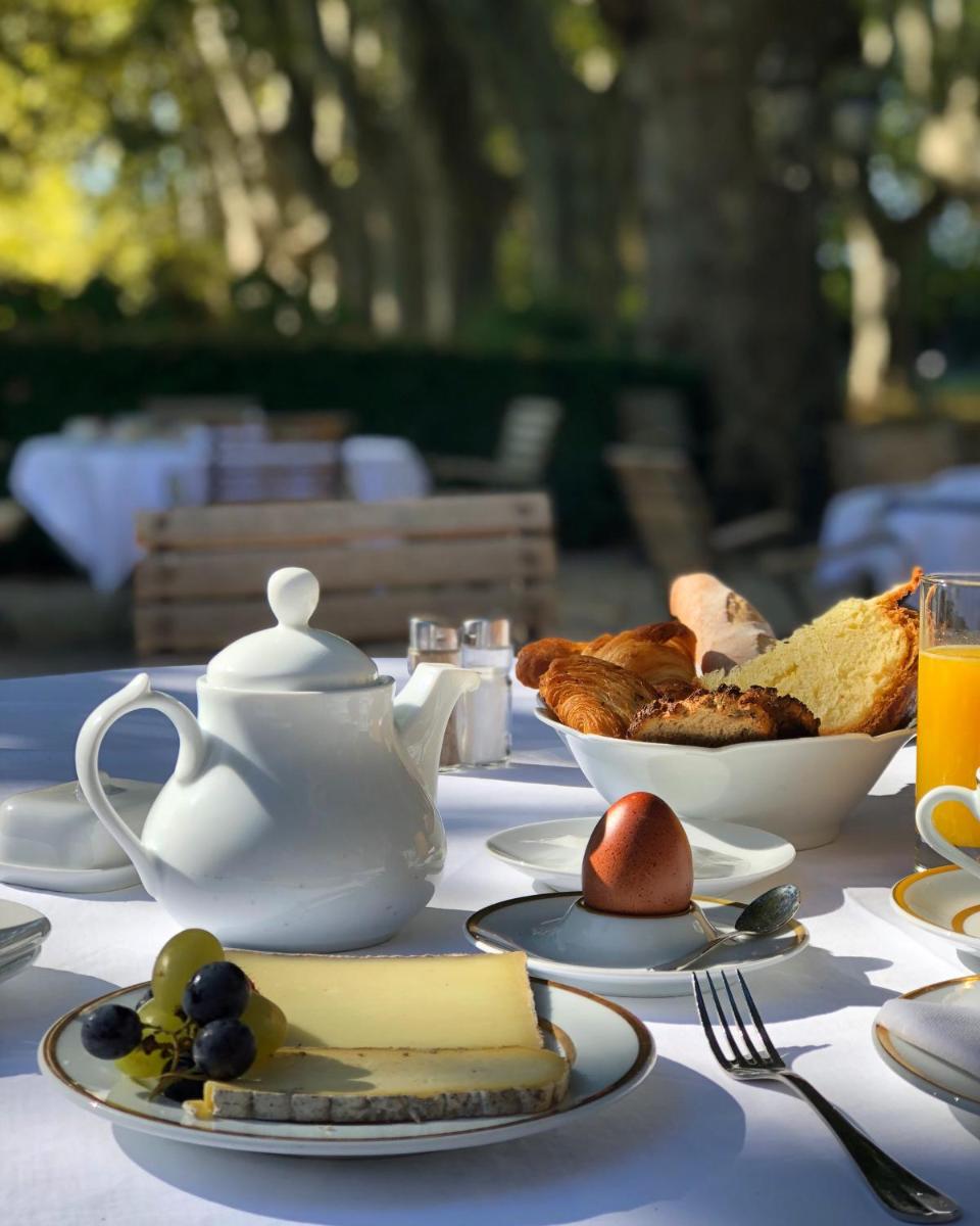 Nourriture dans l'hôtel ou à proximité