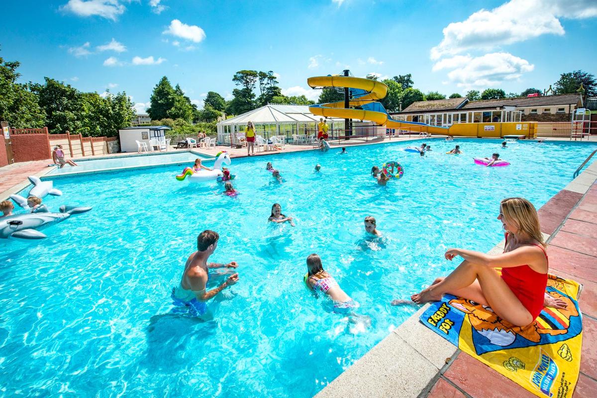 Trelawne Manor Holiday Park - Housity