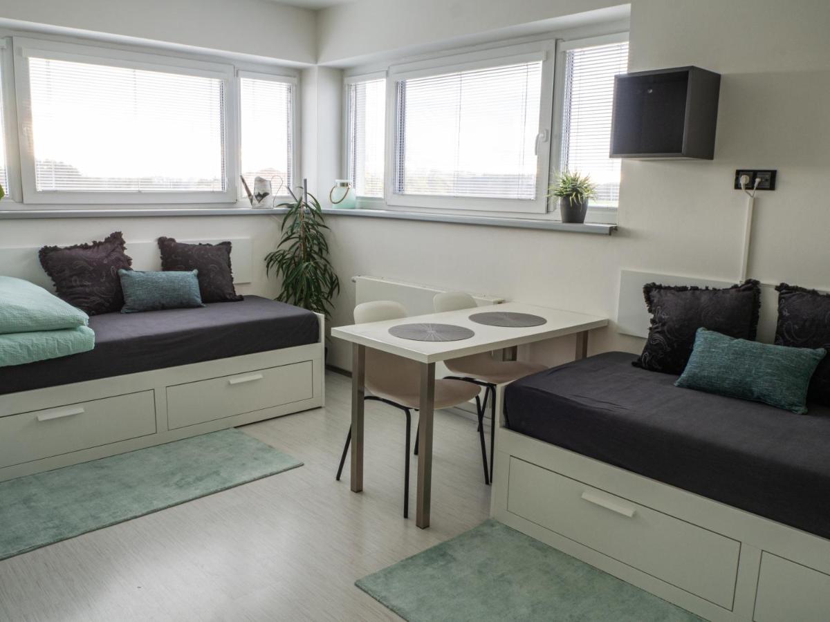 PARADY HOUSE - Housity
