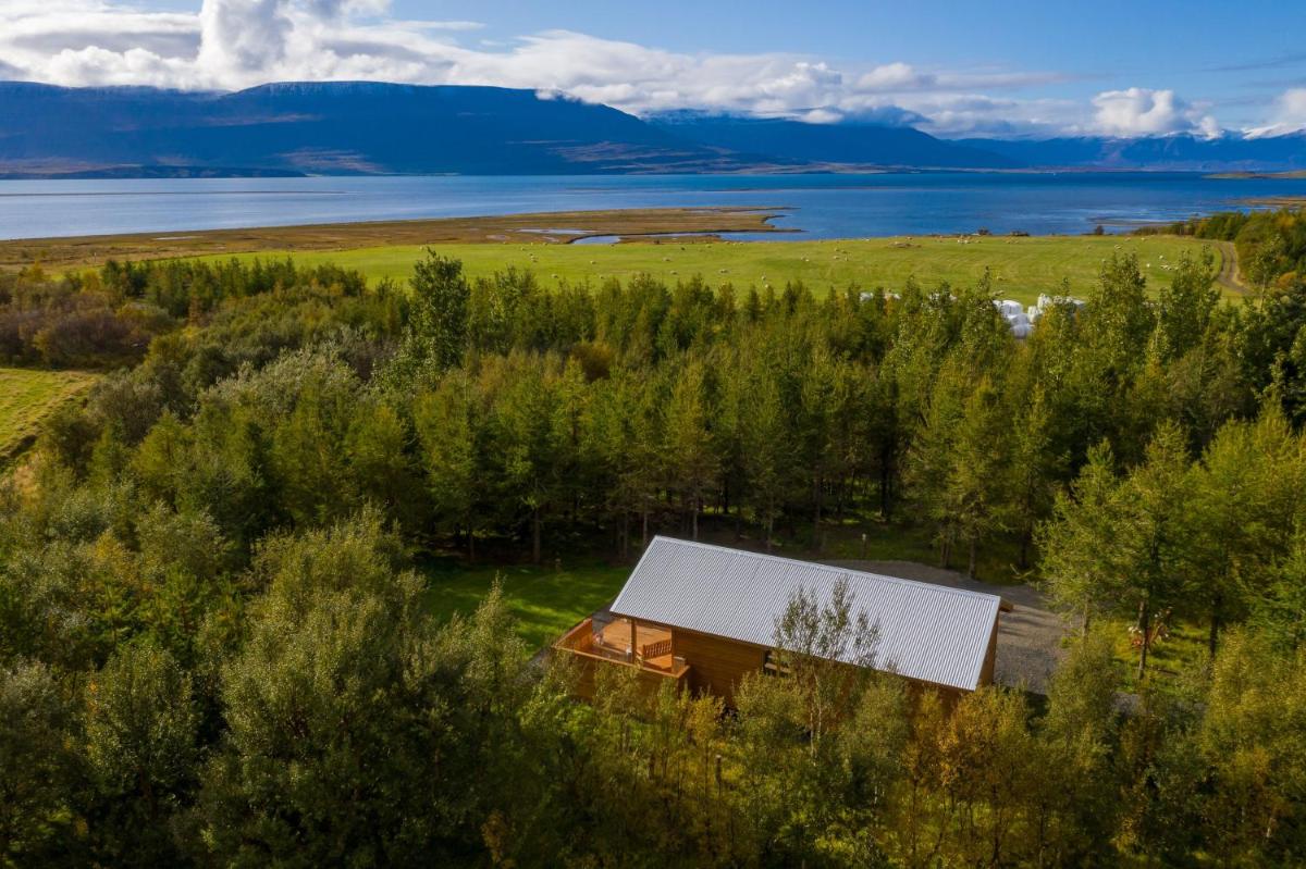 Suitetrails - Áshóll guesthouse - farmstay