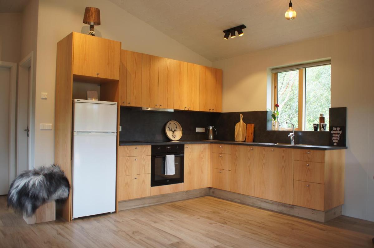 Suitetrails - Áshóll guesthouse - farmstay