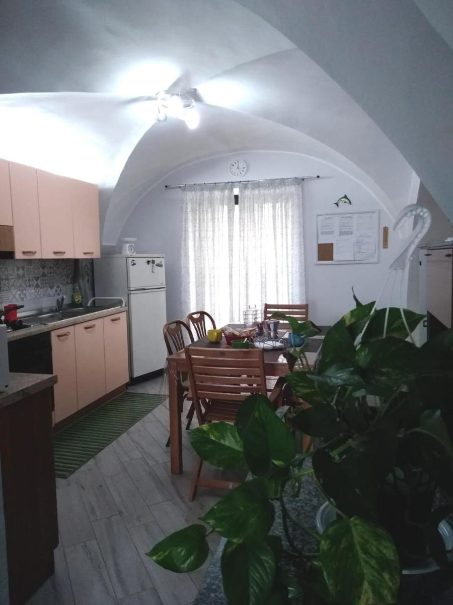 Tourist House La Castellana - Housity