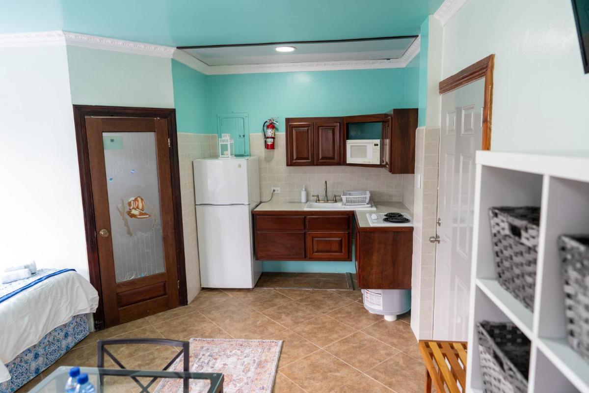 Island Magic Beach Resort - Housity