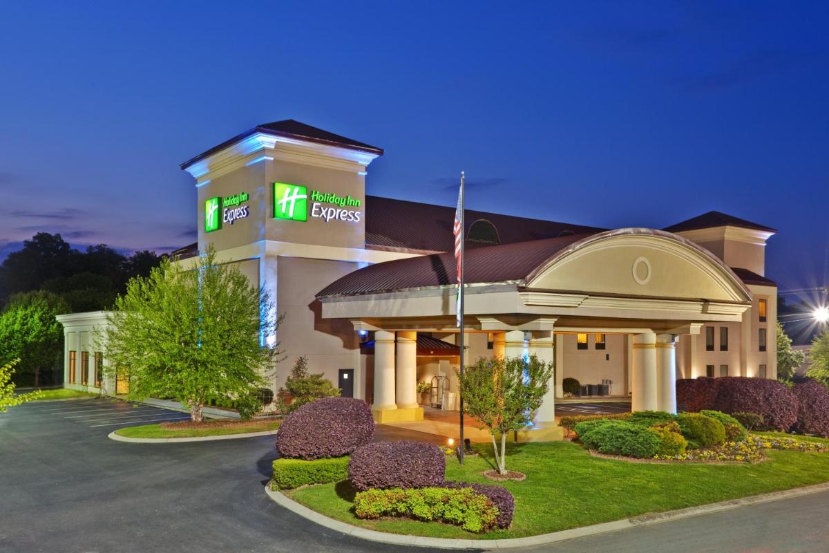 Holiday Inn Express Ringgold - Chattanooga Area by IHG - Housity