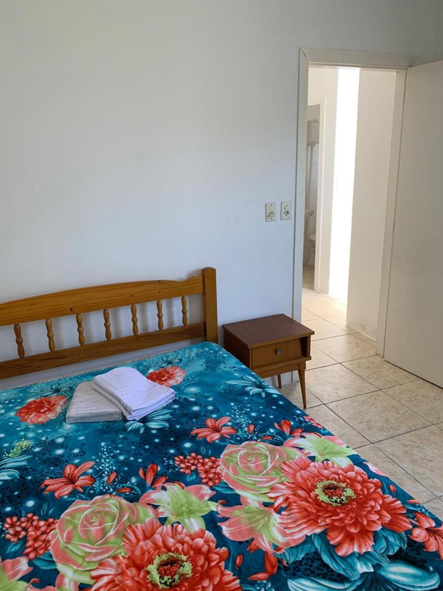 Apartamento beira da Praia das Ondinas - Hizvo