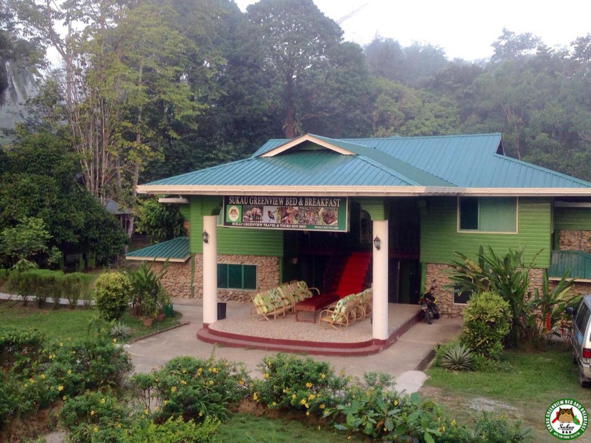 Sukau Greenview Bed & Breakfast - Housity