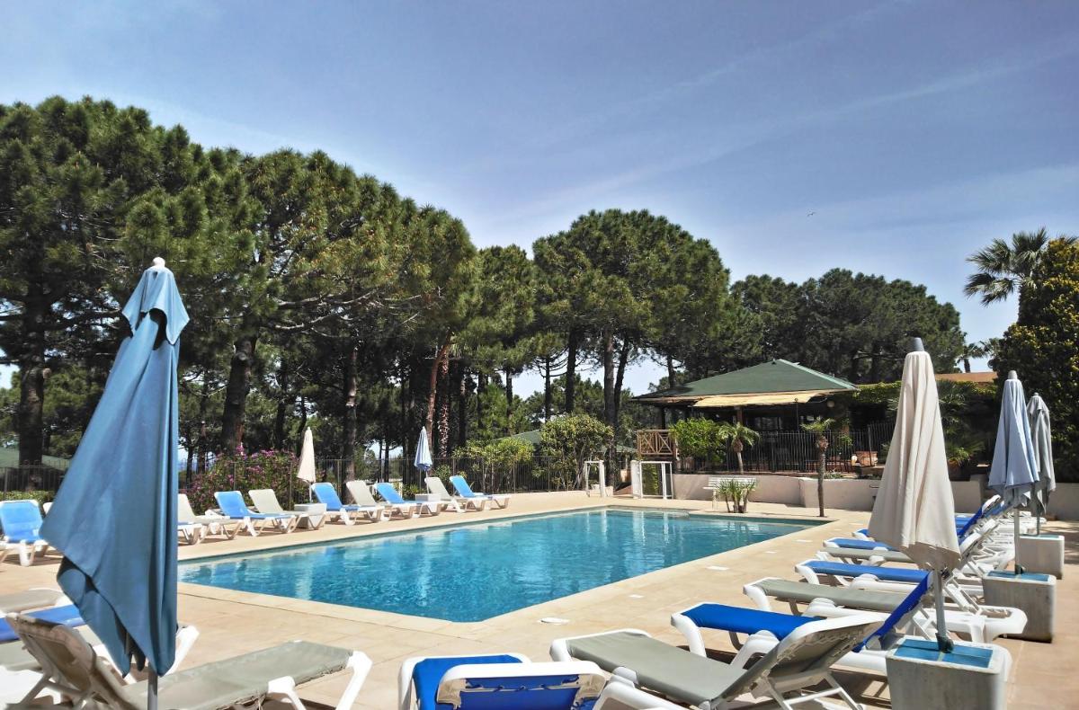 Résidence Les Pins - Housity