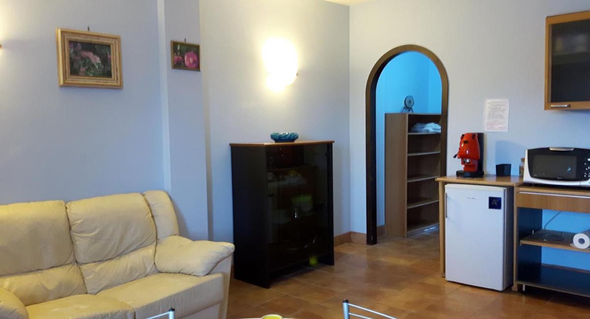 Grazioso appartamento in villa - Housity