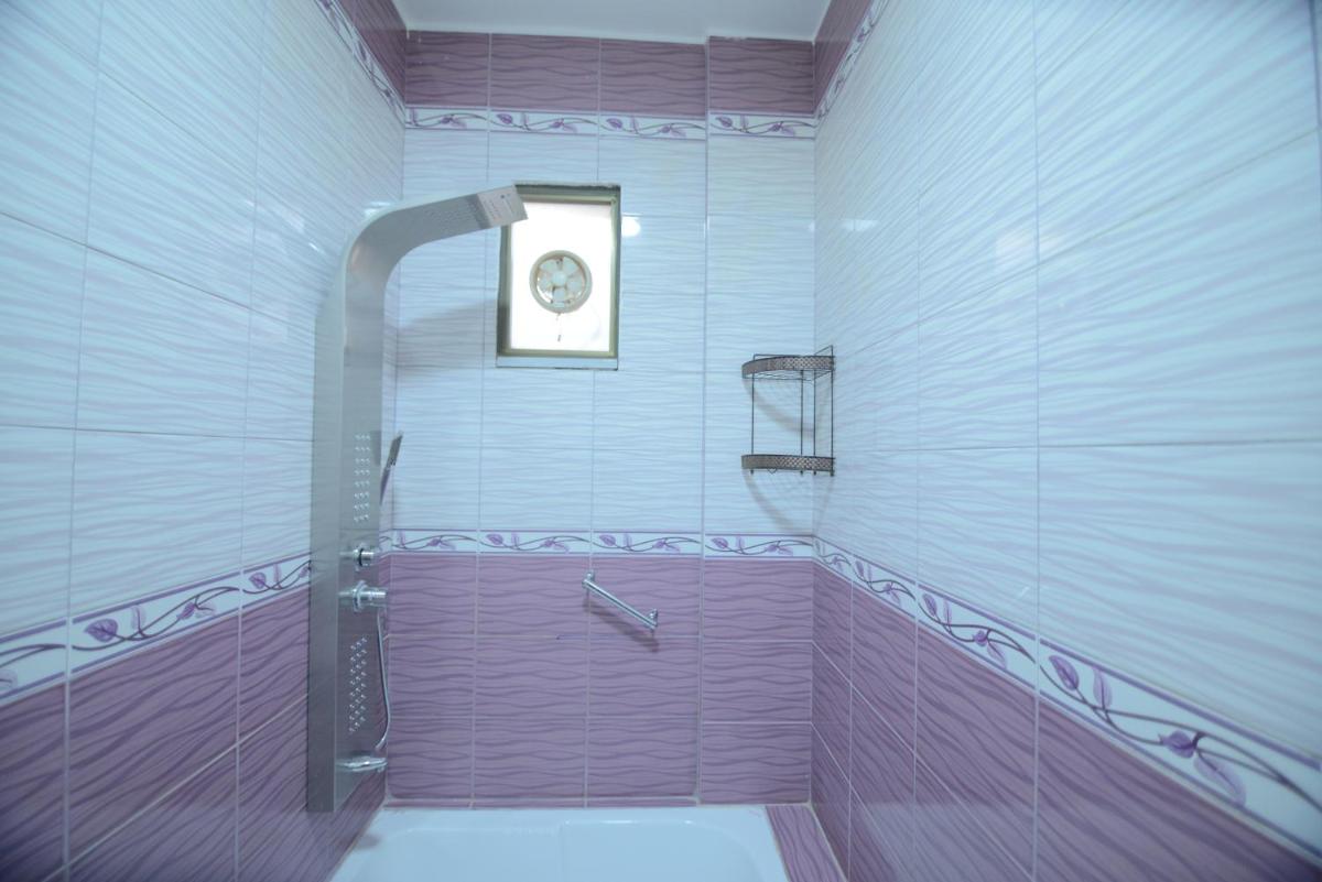 Juniper House - Housity