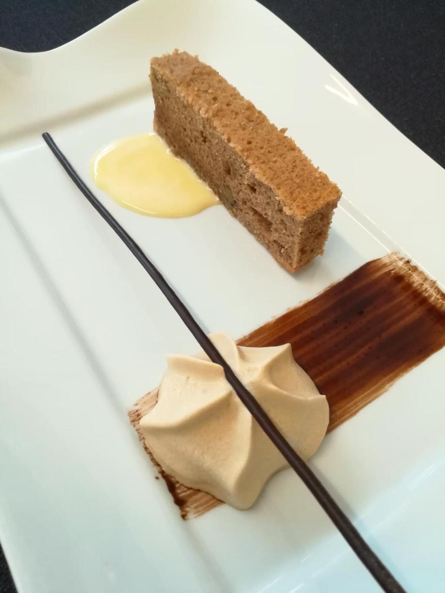 Nourriture dans l'hôtel ou à proximité