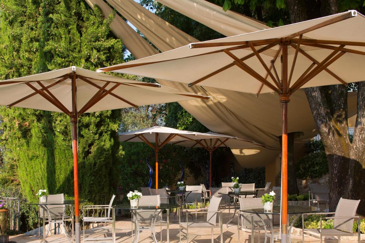 Jardin de l'établissement Bastide Saint Antoine - Relais & Châteaux