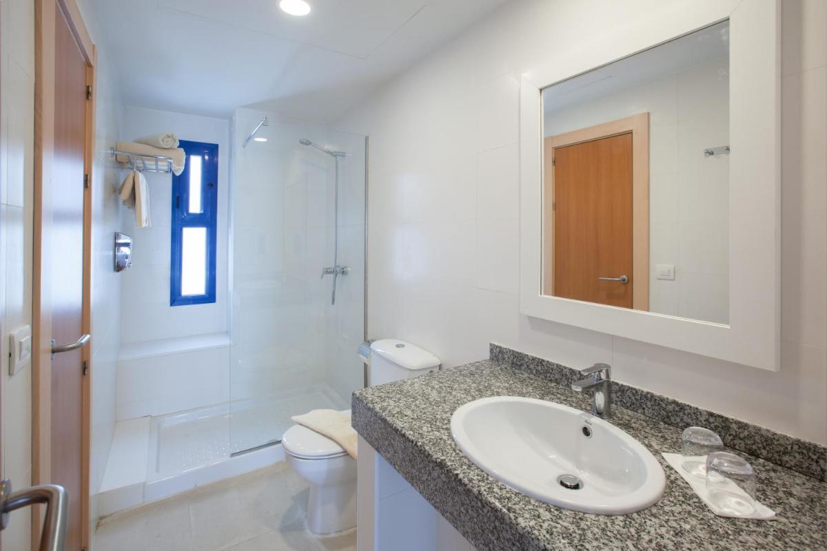 Grupotel Cinco Plazas - Housity