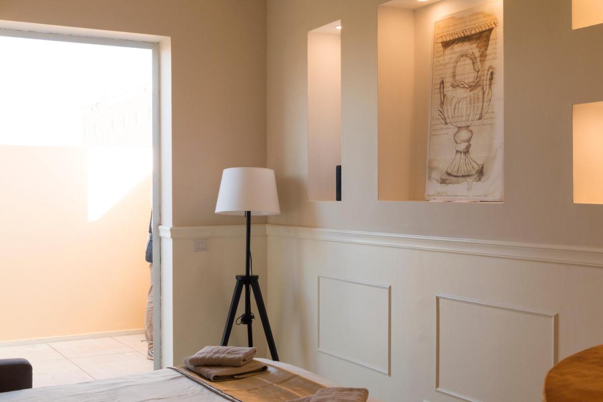 Suitetrails - Ilya Delux nice apartment