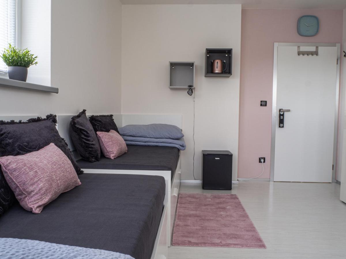 PARADY HOUSE - Housity