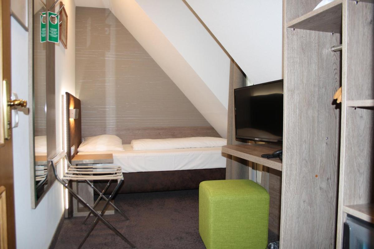 Landhotel Geiselwind - Housity