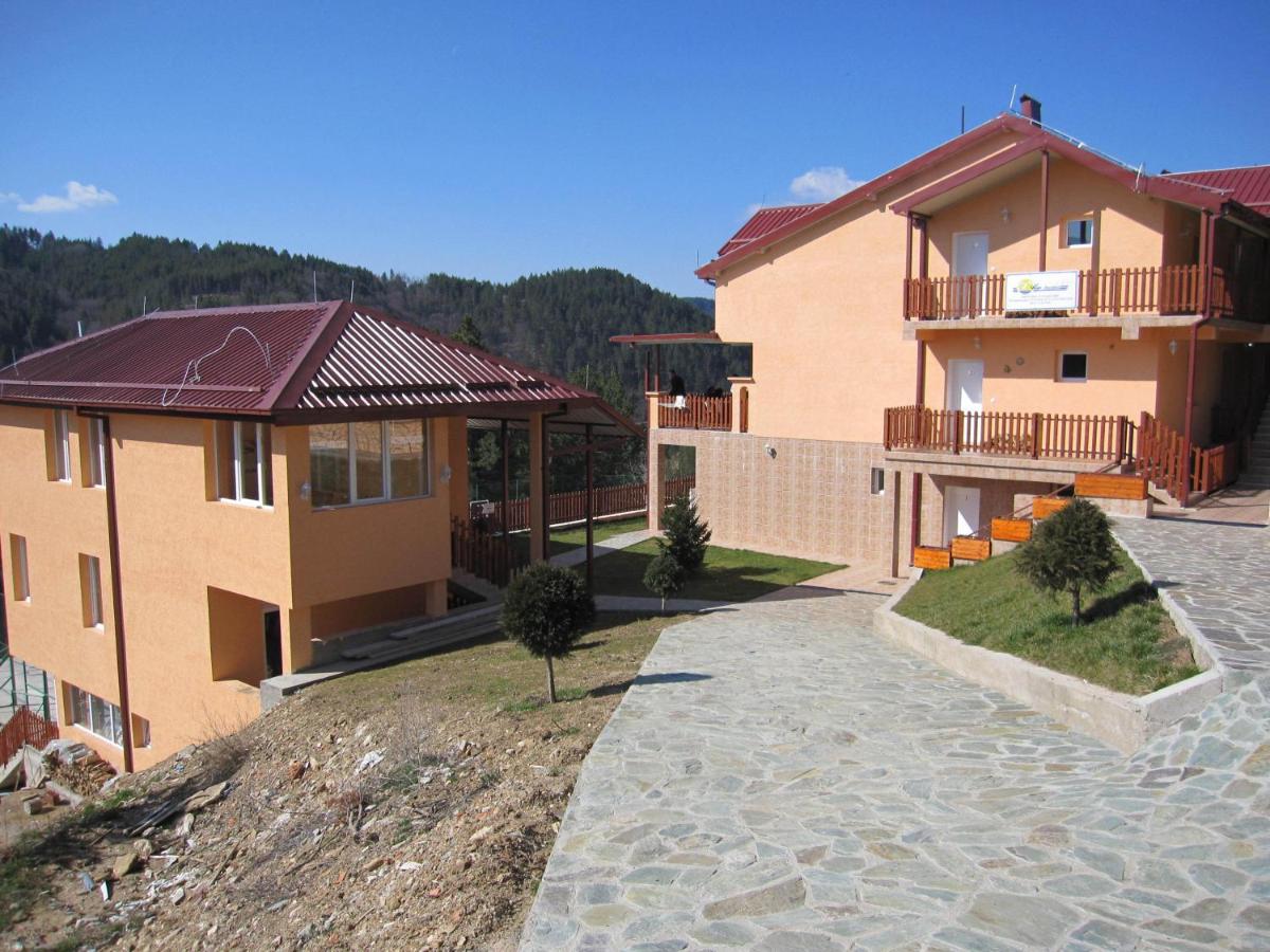 VIP Hotel Berovo - Apartments - Housity