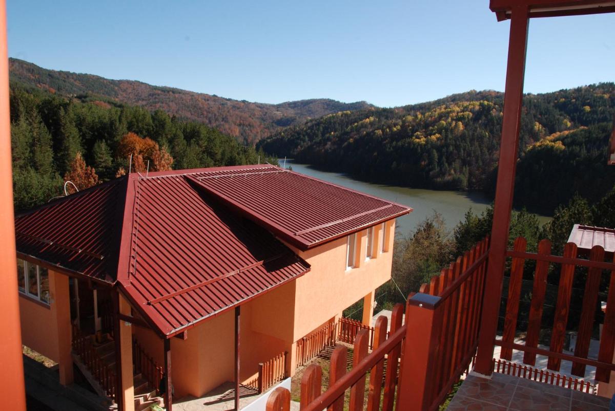 VIP Hotel Berovo - Apartments - Housity