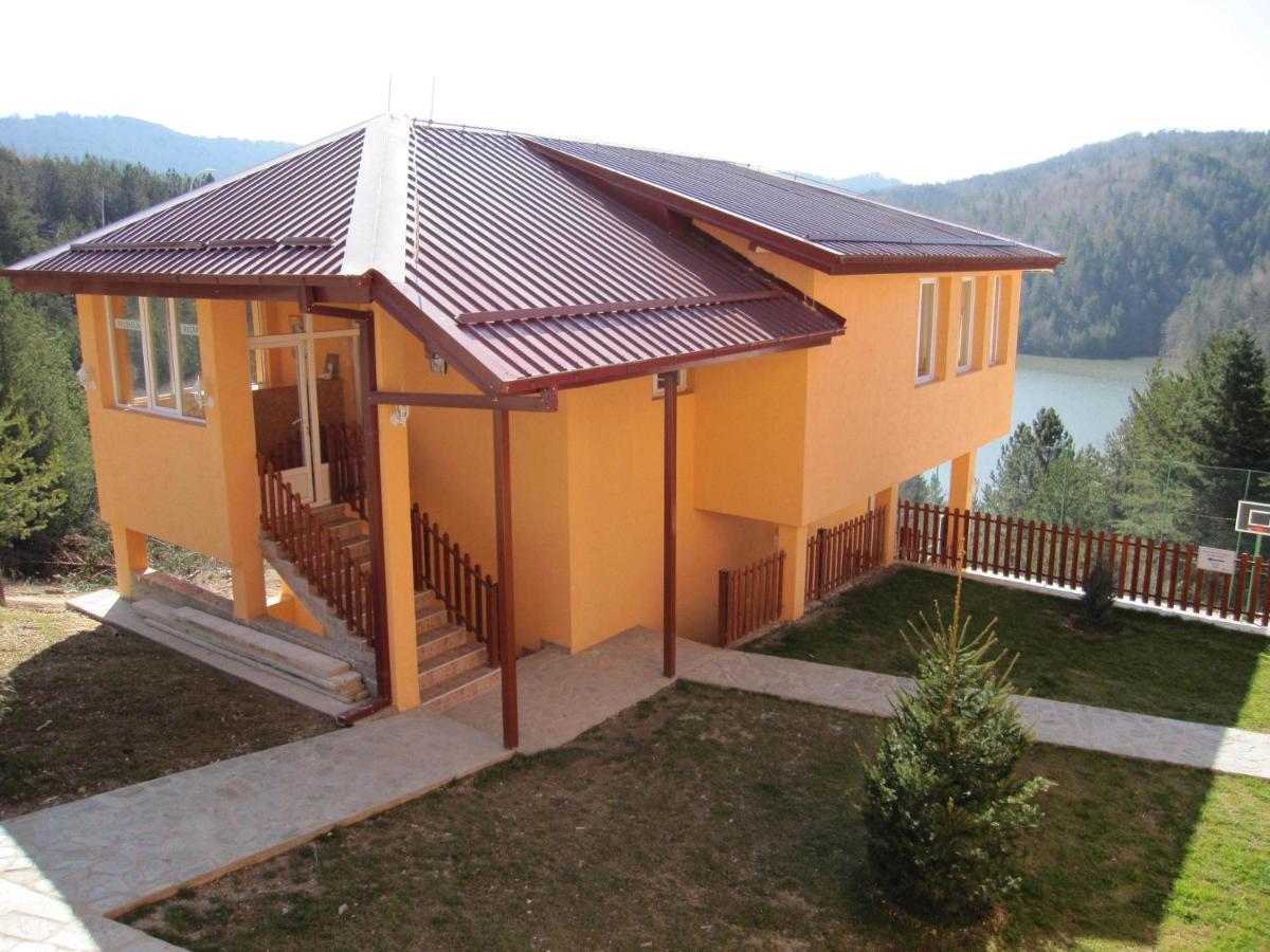 VIP Hotel Berovo - Apartments - Housity