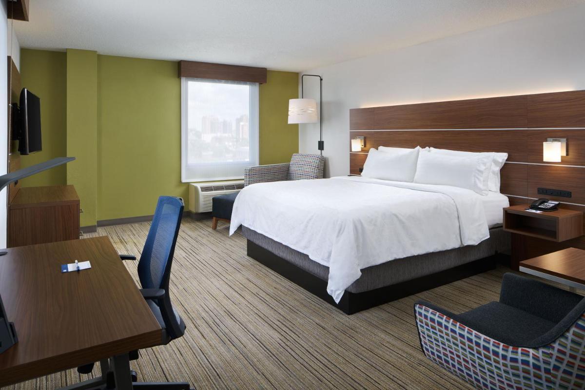 Holiday Inn Express - Richmond Downtown, an IHG Hotel - Housity