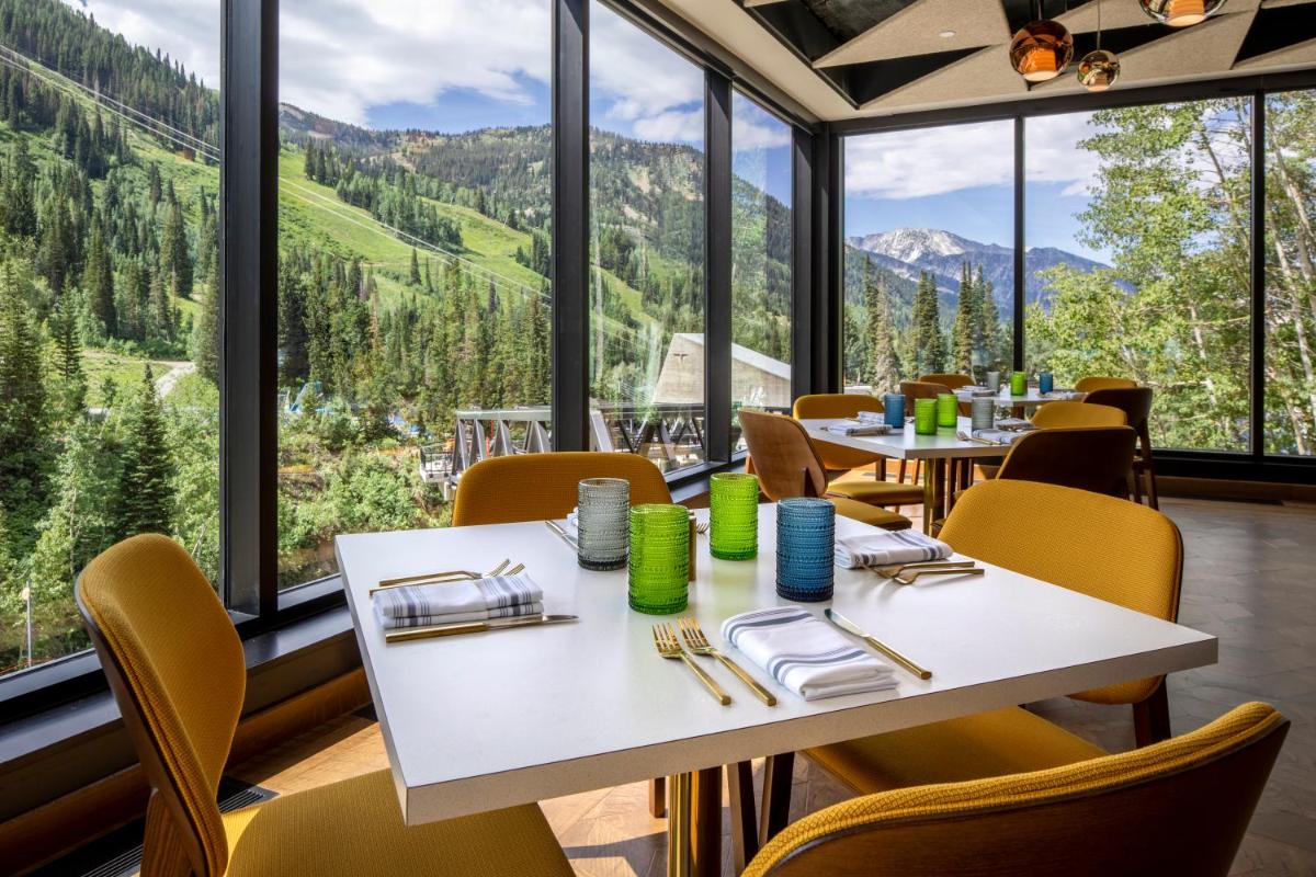 Cliff Lodge and Spa - Housity