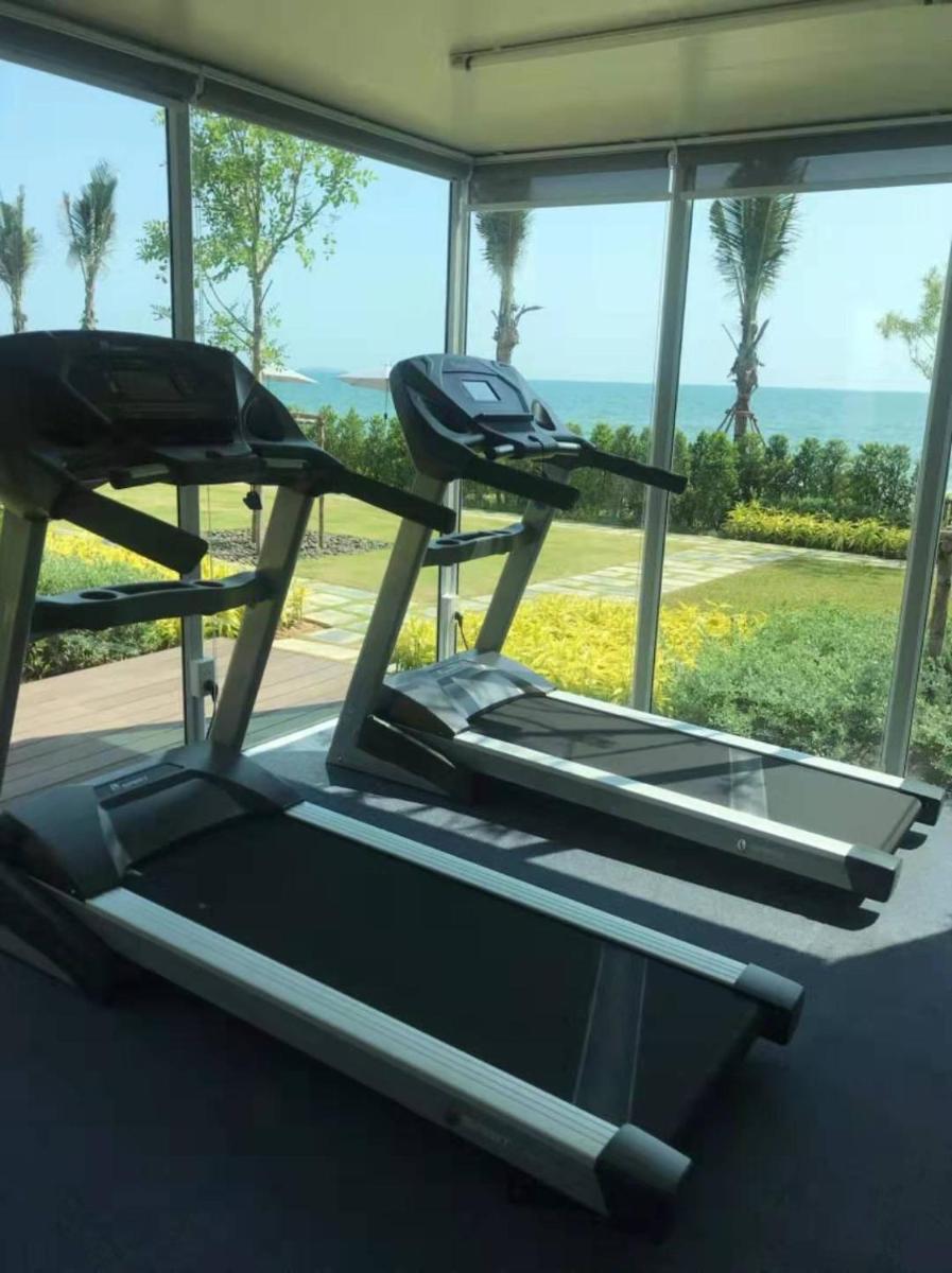 Beachfront Executive Studio Mae Phim - Housity