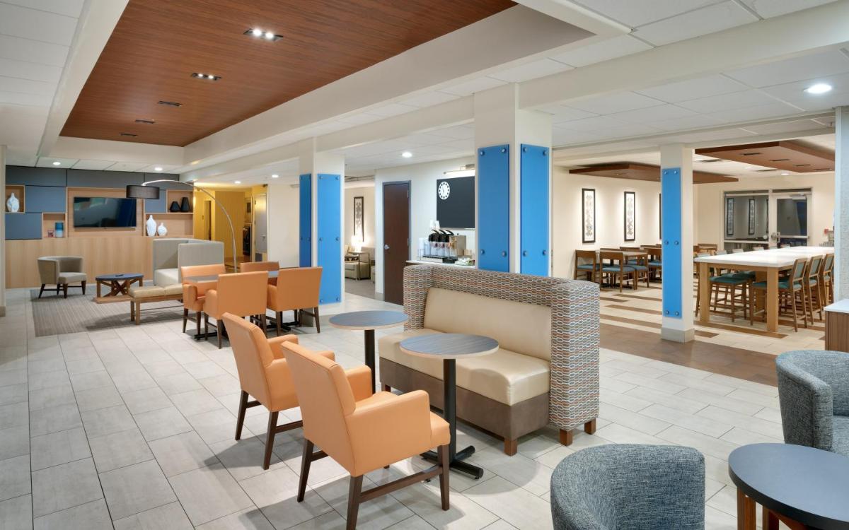 Holiday Inn Express & Suites American Fork - North Provo, an IHG Hotel - Housity