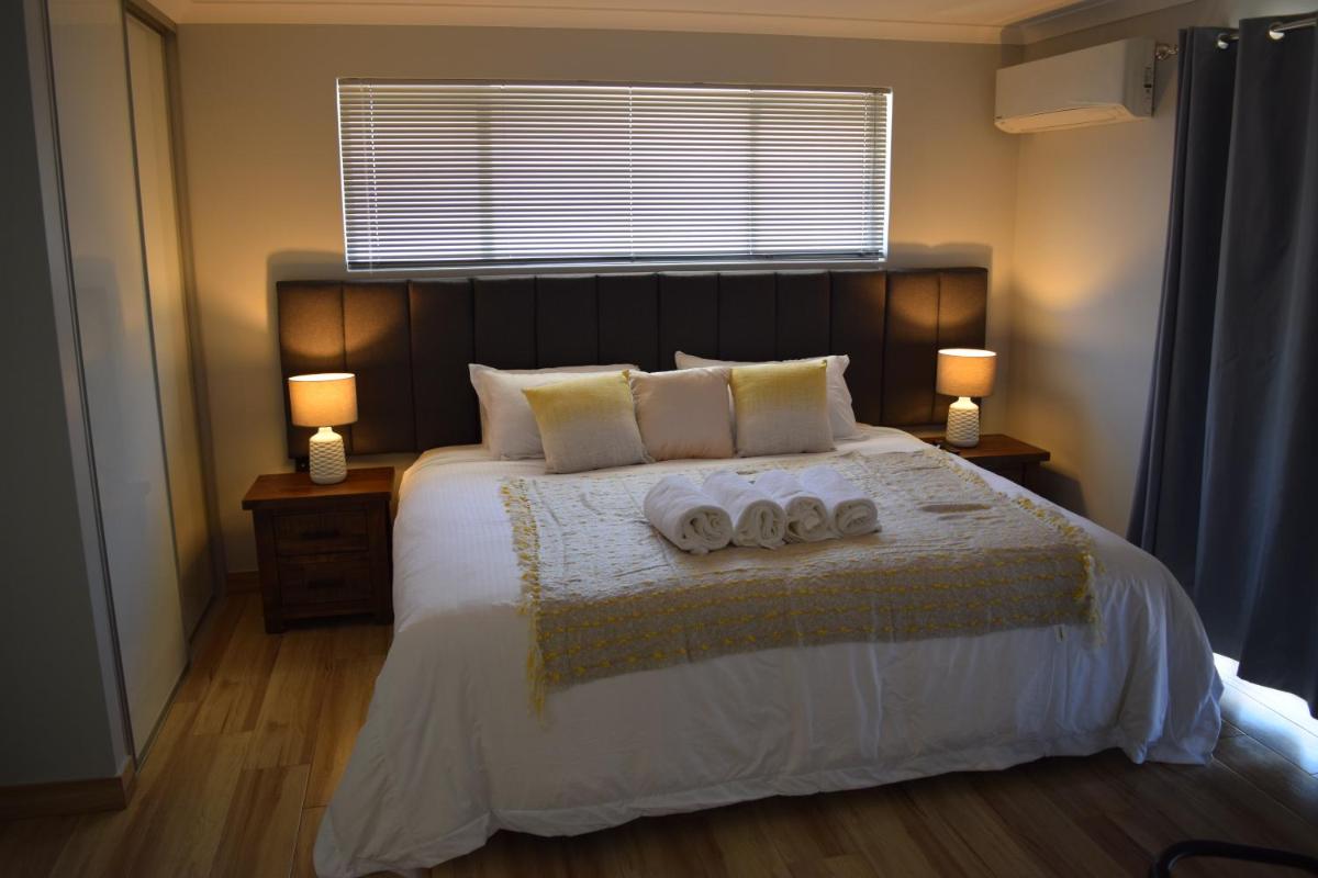 Eagle Bay House - Housity