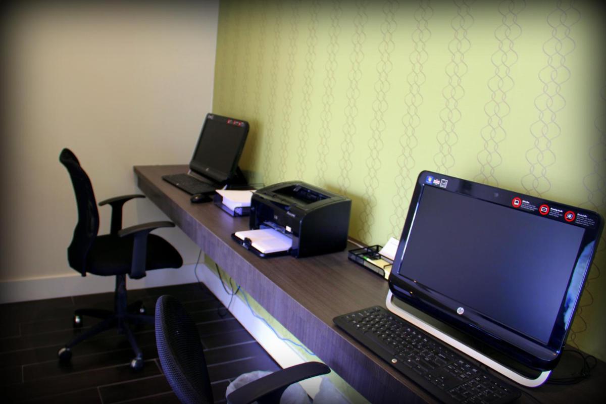 Holiday Inn Princeton, an IHG Hotel - Housity